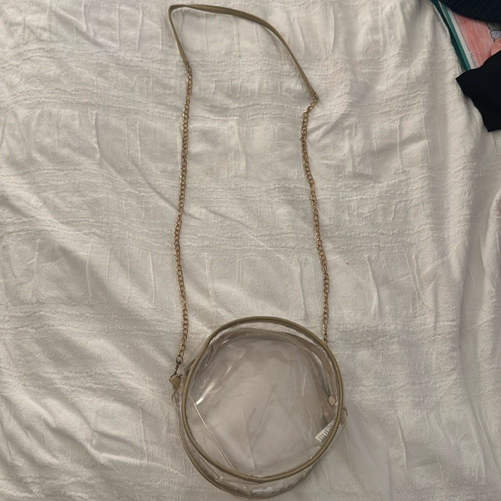 Stadium purse
